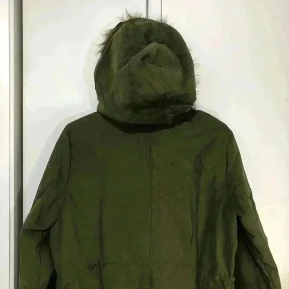 Women's Winter Olive Green Coat Hooded Warm Jacket with Fur Trim Size Medium - Picture 8 of 15